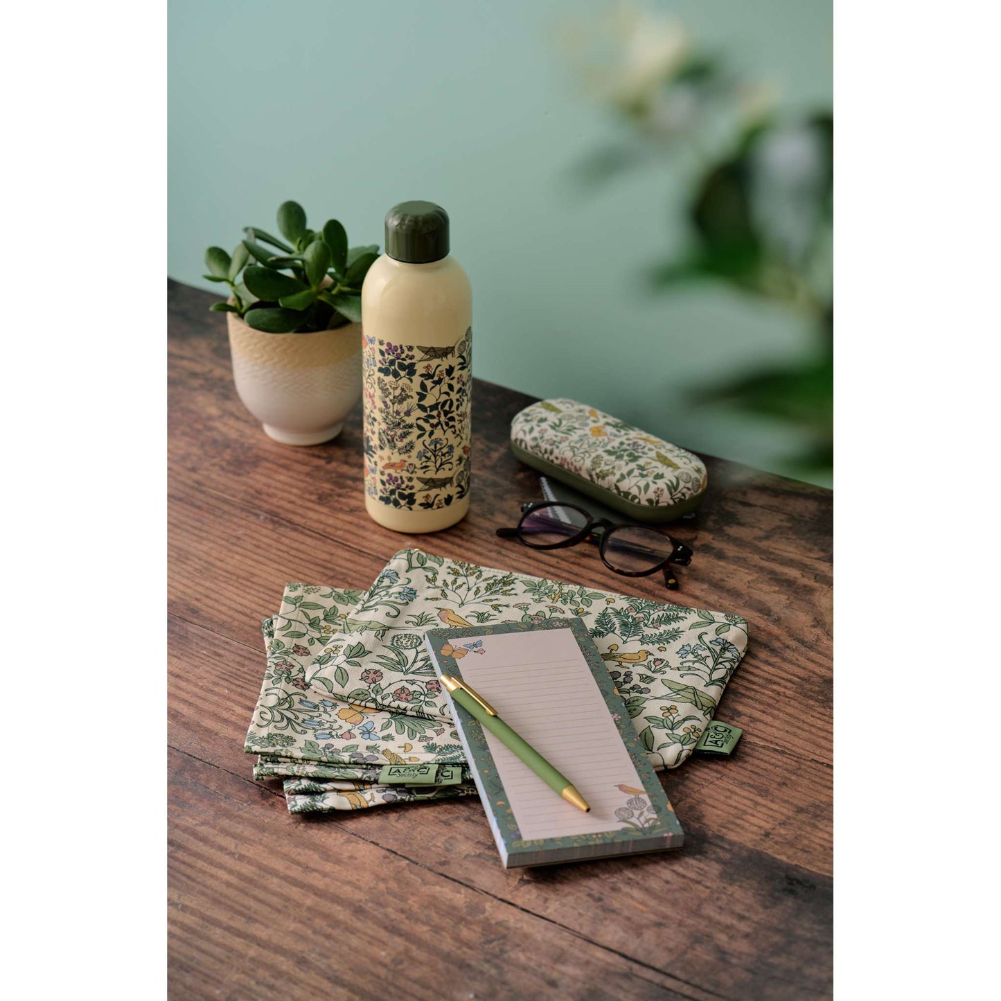Vintage Botanical Glasses Case – Apothecary Garden