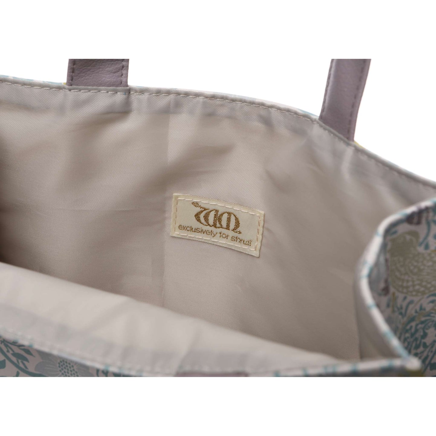 William Morris Tote Bag – Strawberry Thief