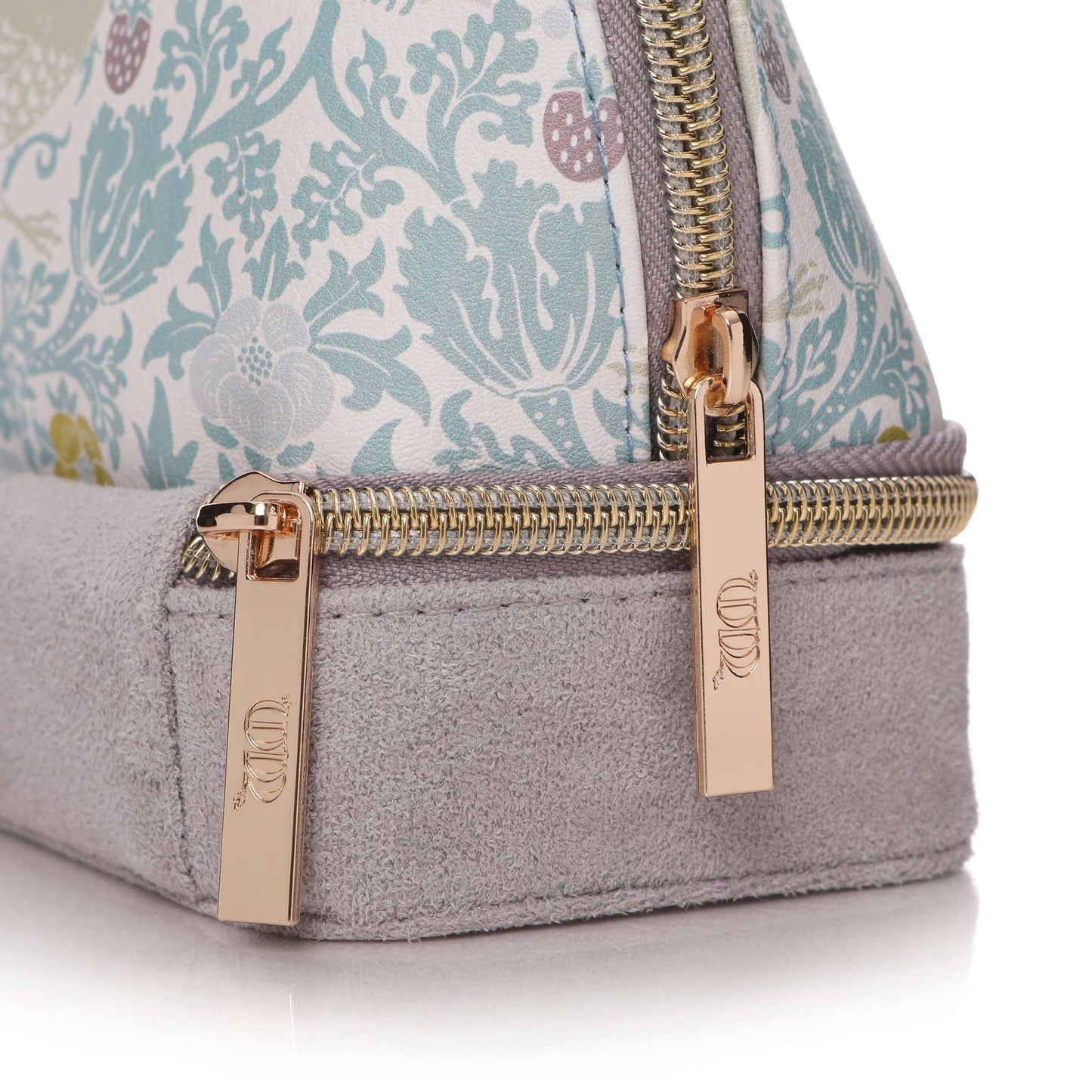 William Morris Cosmetic Bag – Strawberry Thief